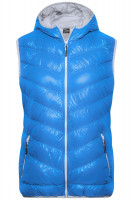 Blue/silver (ca. Pantone 300U/420U)